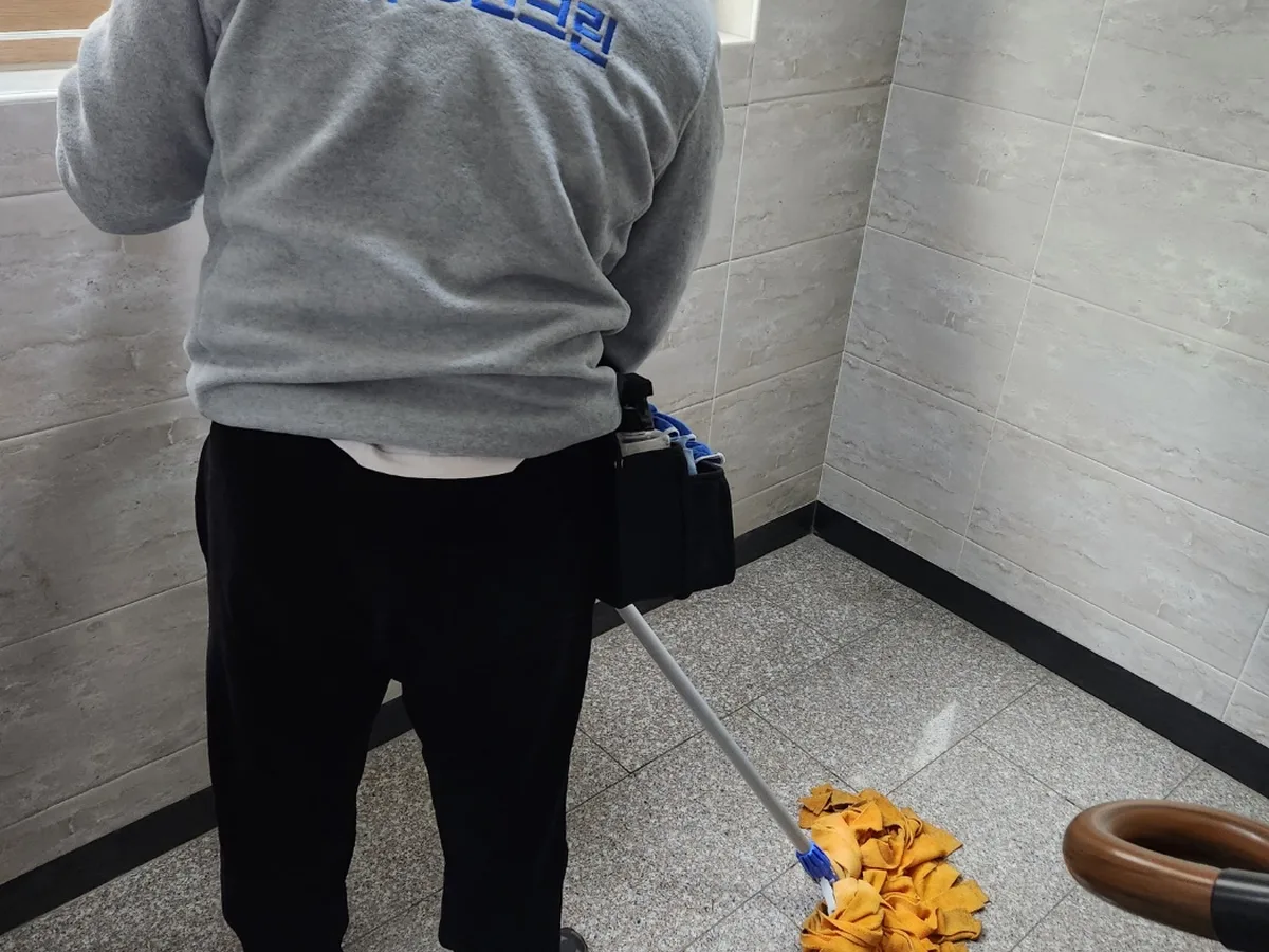 중구 구완동 가정 복도·대기 동선 야간 위생청소 사례 - 행진크린